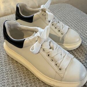Steve Madden White and Black Sneakers